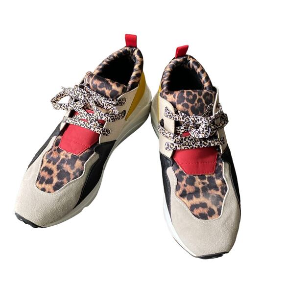 STEVE MADDEN Sneaker Women’s Size 10 Leopard Cliff Leather Safari - Picture 2 of 10
